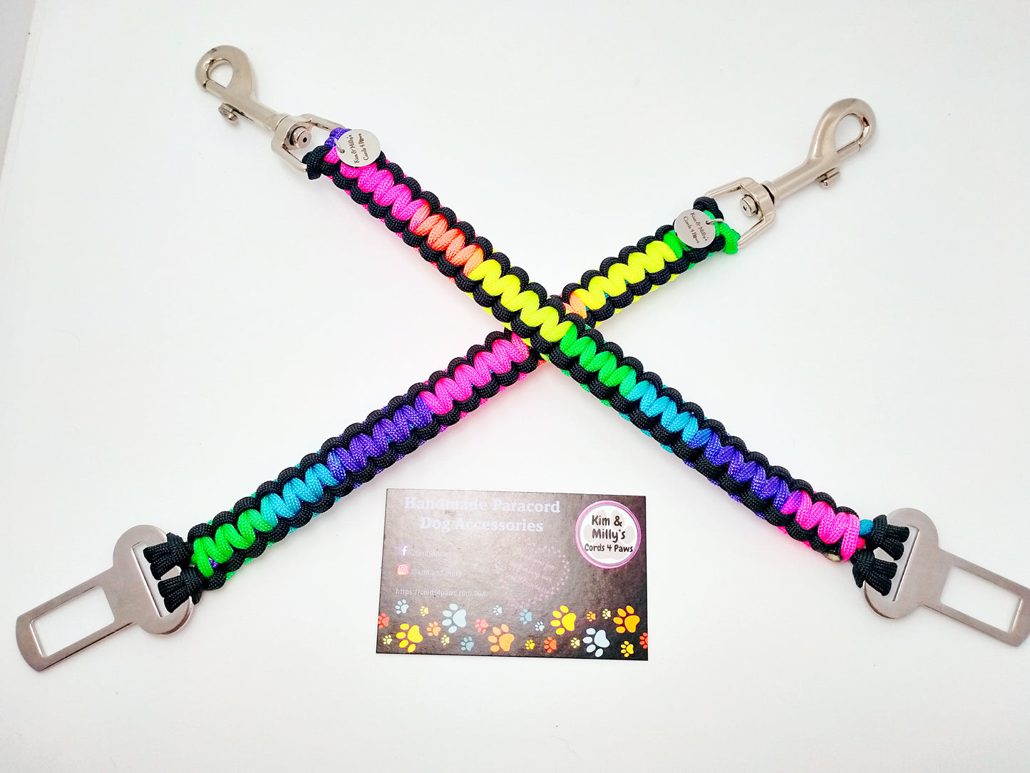Pet Seat Belt - "Cobra" cords4paws Paracord Handmade Dog Accessories Customizable Made in Germany Shipping worldwide