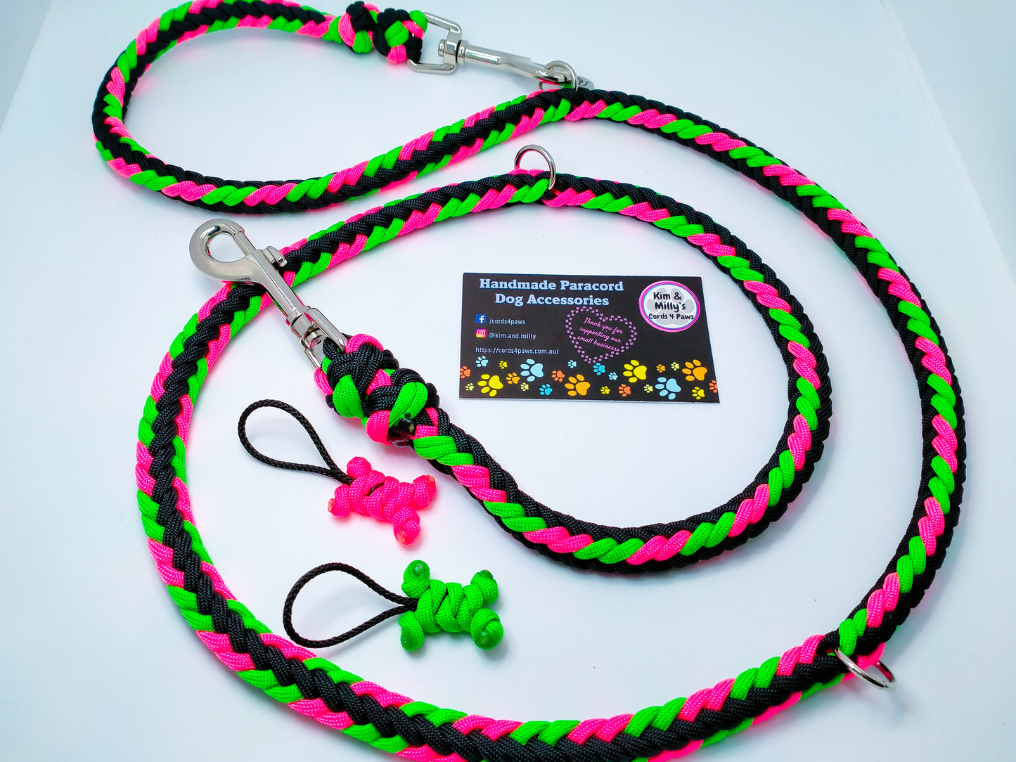 Adjustable Lead - Herringbone Kim & Milly's Cords 4 Paws Paracord Handmade Dog Accessories Customizable Made in Germany Shipping worldwide