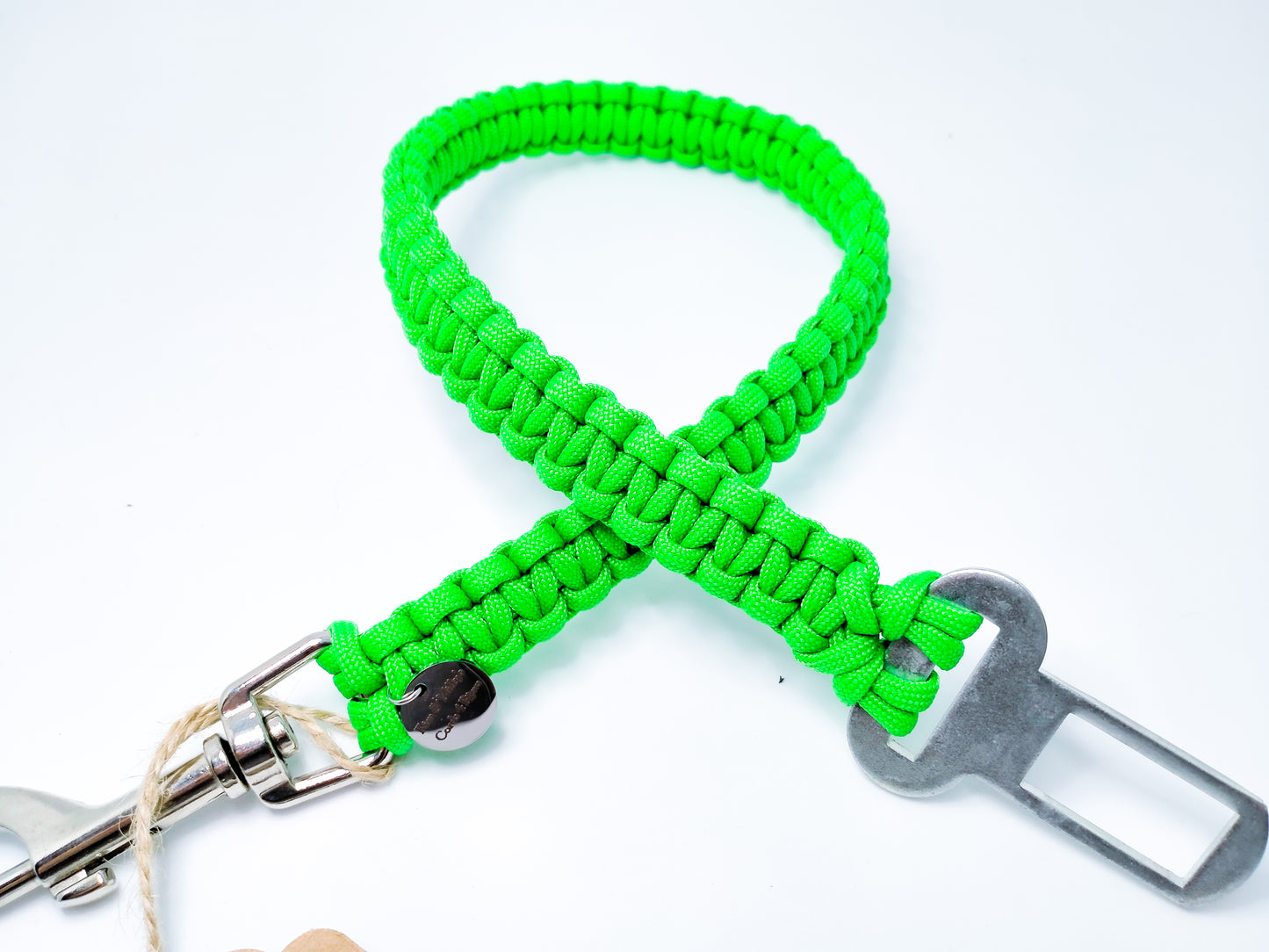 Pet Seat Belt - "Cobra" cords4paws Paracord Handmade Dog Accessories Customizable Made in Germany Shipping worldwide