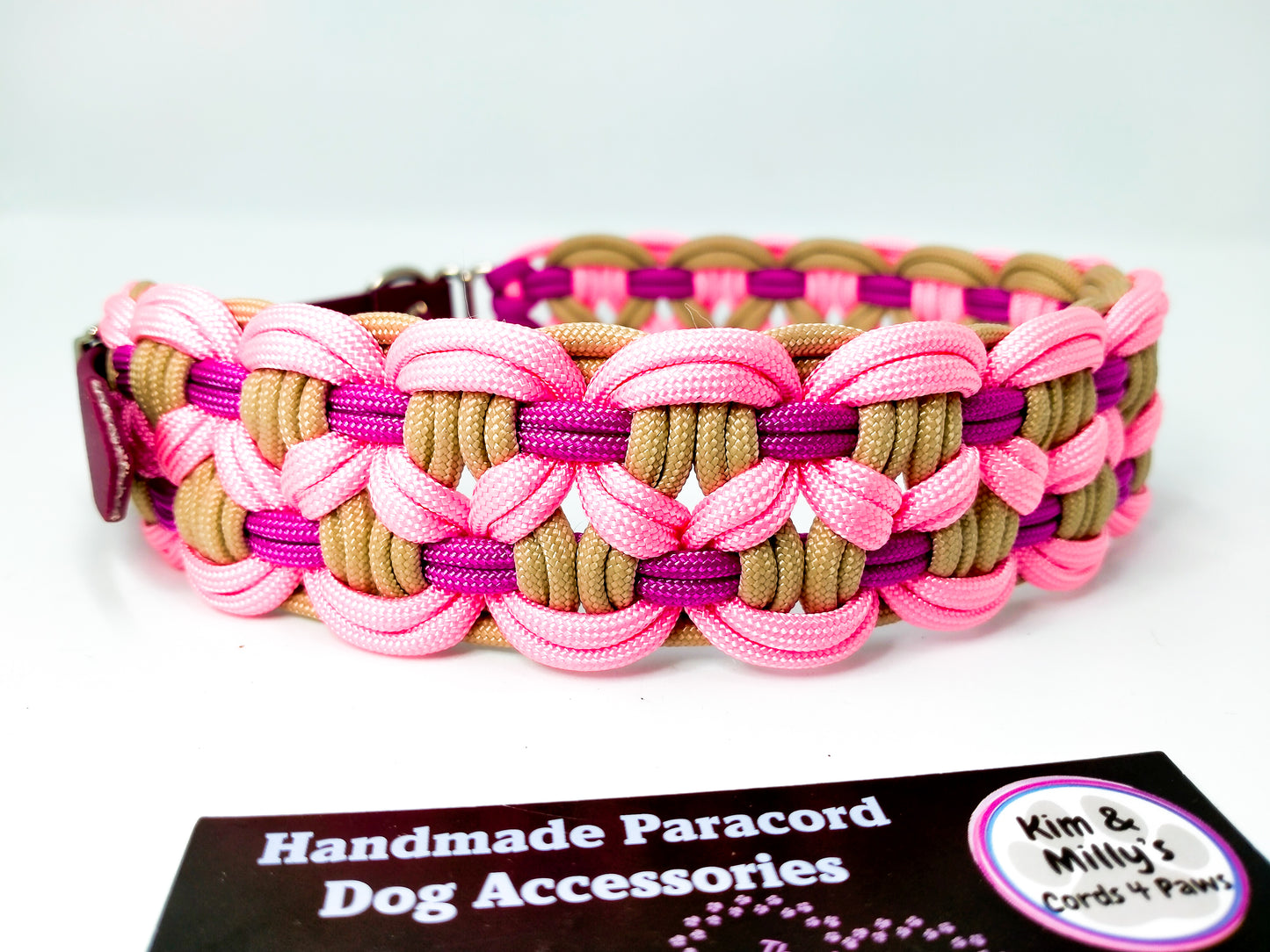 Dog Collar - Sadie's Posie Kim & Milly's Cords 4 Paws Paracord Handmade Dog Accessories Customizable Made in Germany Shipping worldwide