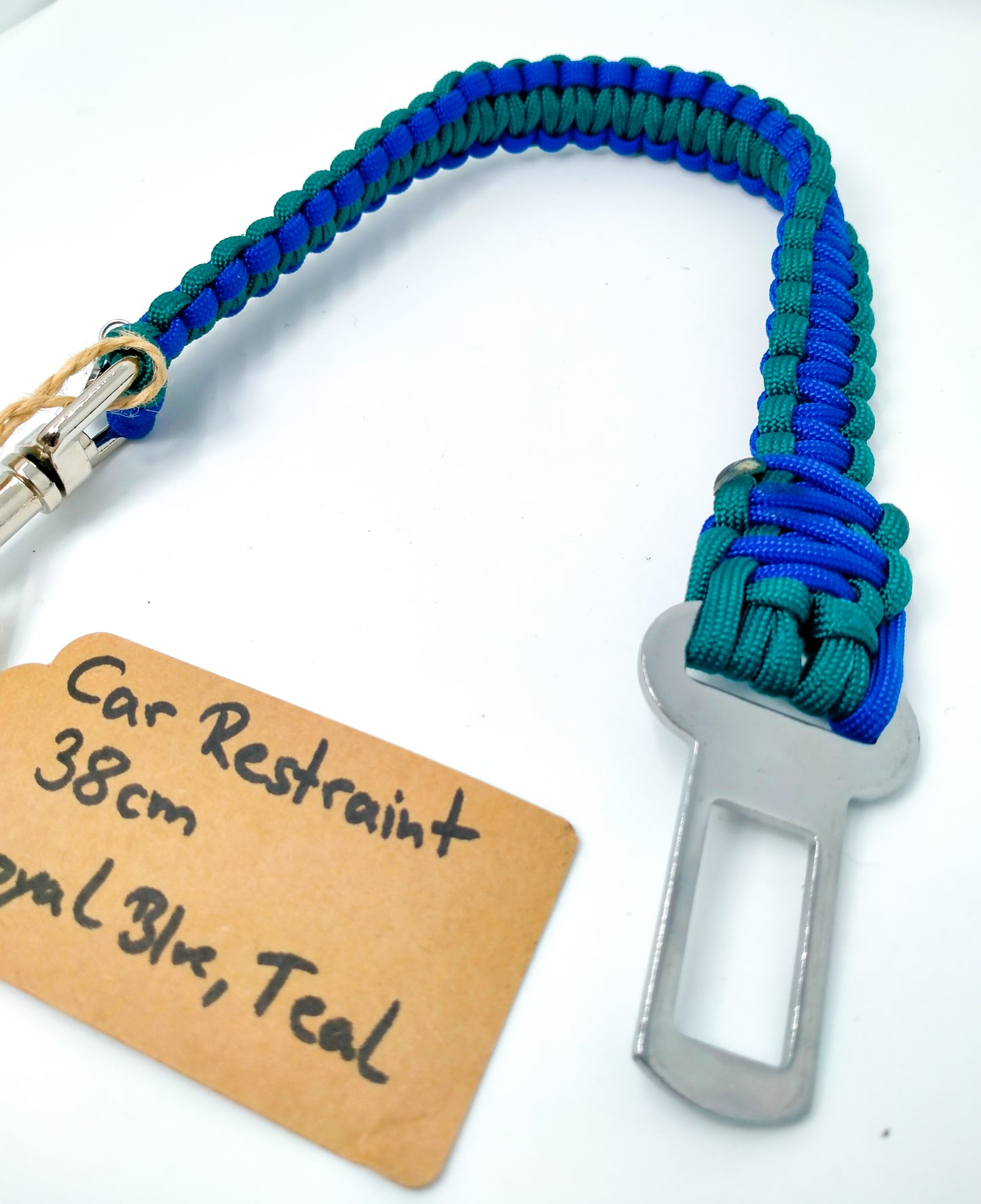 Pet Seat Belt - "Cobra" cords4paws Paracord Handmade Dog Accessories Customizable Made in Germany Shipping worldwide