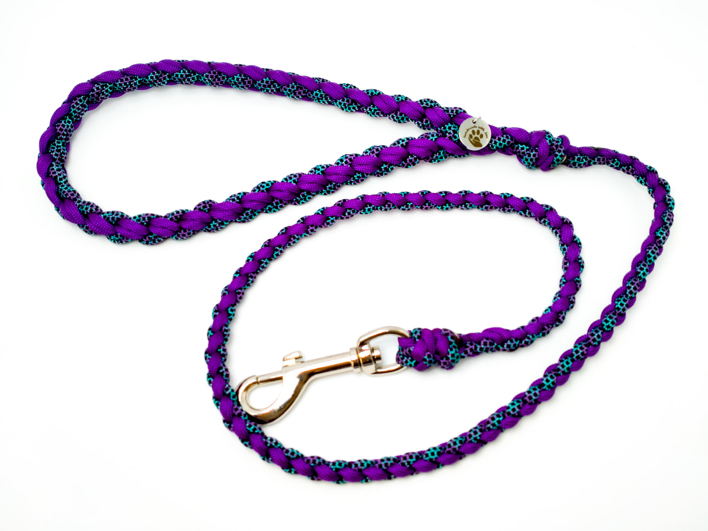 Dog Lead - 4 Strand Round Braid cords4paws Paracord Handmade Dog Accessories Customizable Made in Germany Shipping worldwide