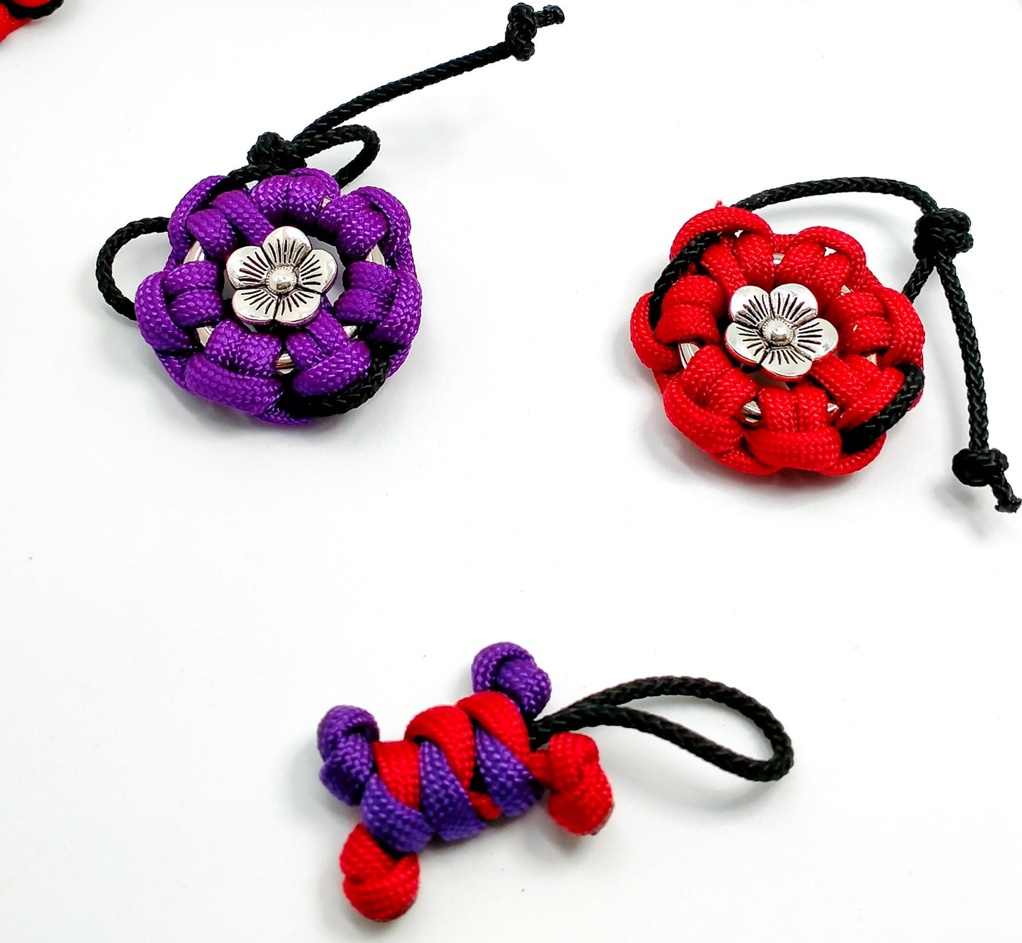 Collar Flower Charm Kim & Milly's Cords 4 Paws Paracord Handmade Dog Accessories Customizable Made in Germany Shipping worldwide