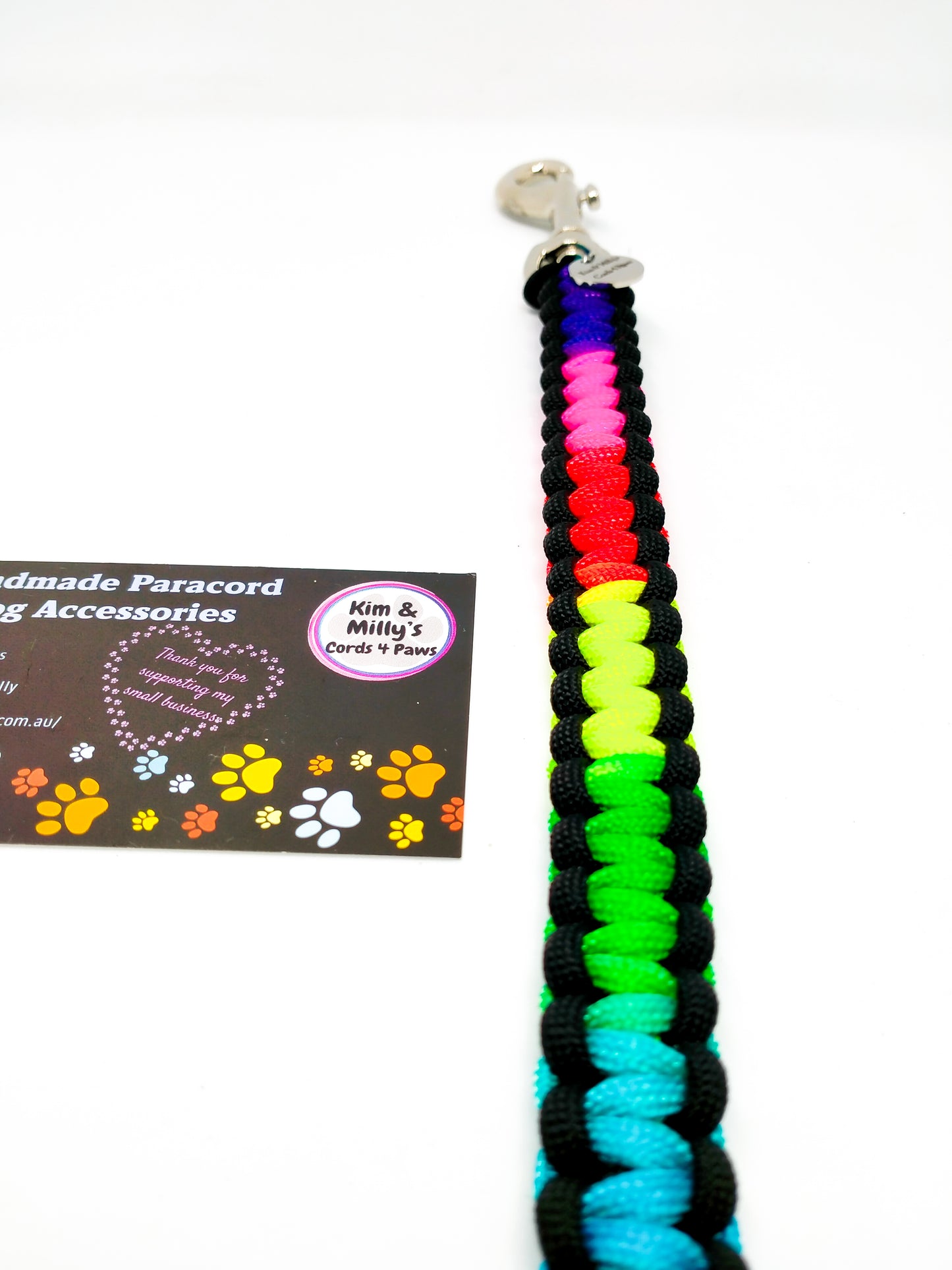 Pet Seat Belt - "Cobra" cords4paws Paracord Handmade Dog Accessories Customizable Made in Germany Shipping worldwide