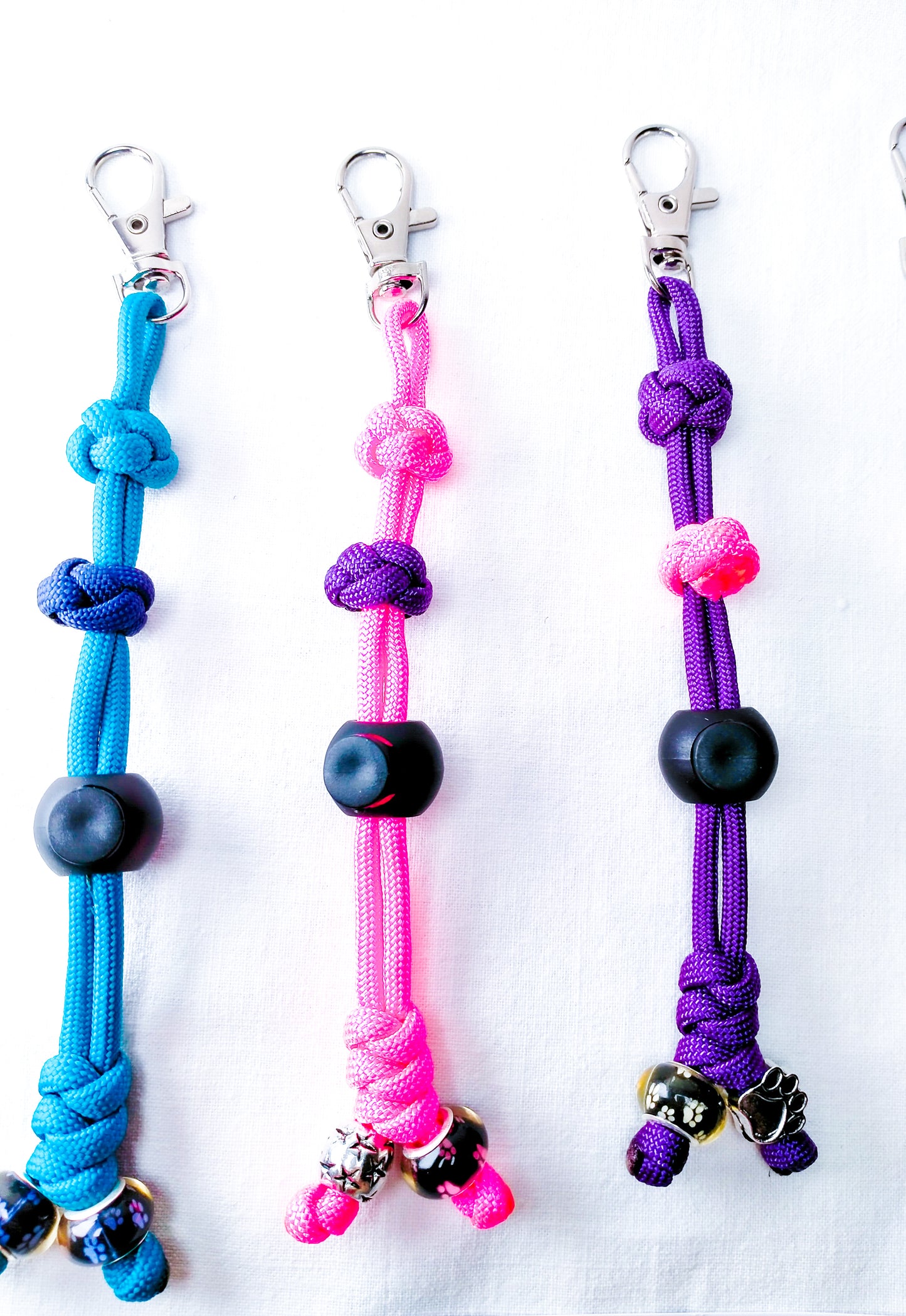 Key Chain - 💩 Bag Holder cords4paws Paracord Handmade Dog Accessories Customizable Made in Germany Shipping worldwide