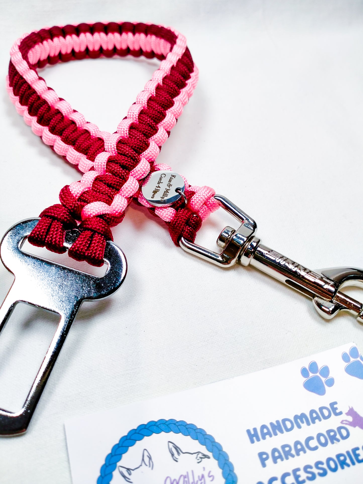 Pre Made: Car Restraint, Rose Pink, Burgundy, 45cm Kim & Milly's Cords 4 Paws Paracord Handmade Dog Accessories Customizable Made in Germany Shipping worldwide