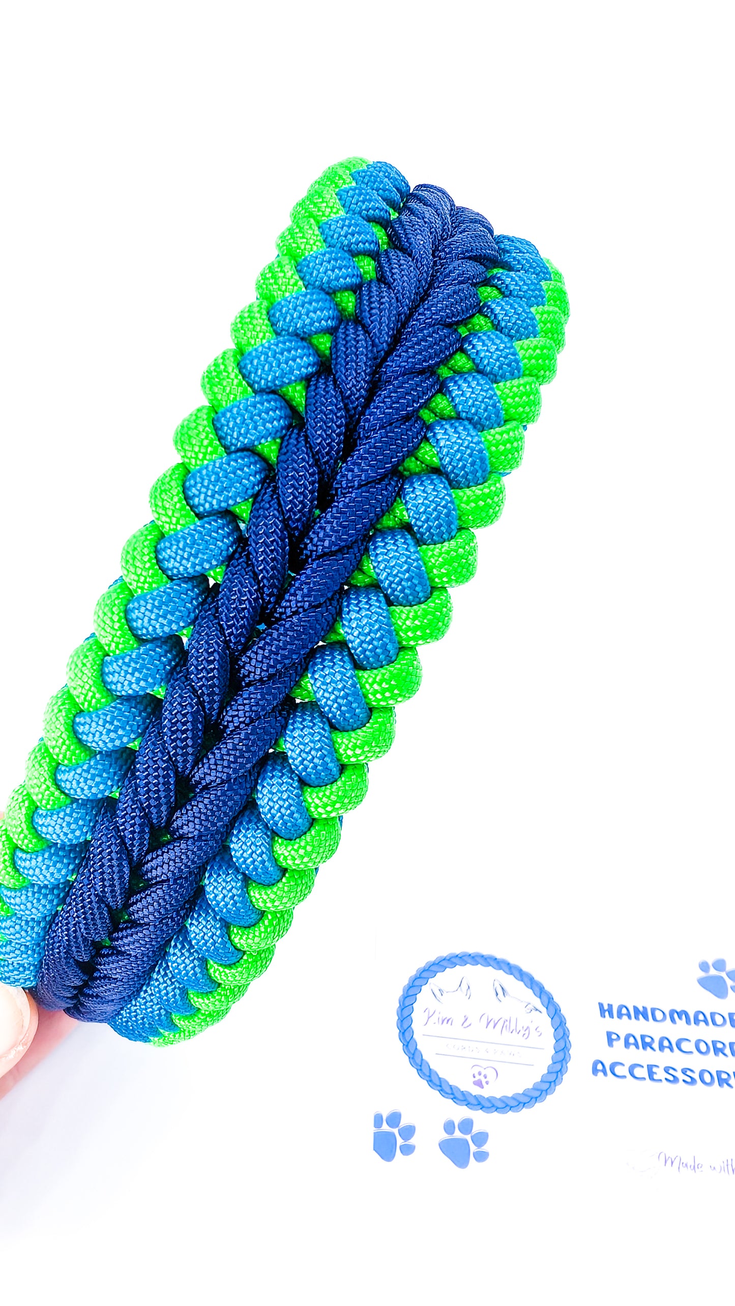 Pre Made Collar: Endless Falls, blue/greens, 40-49cm Kim & Milly's Cords 4 Paws Paracord Handmade Dog Accessories Customizable Made in Germany Shipping worldwide