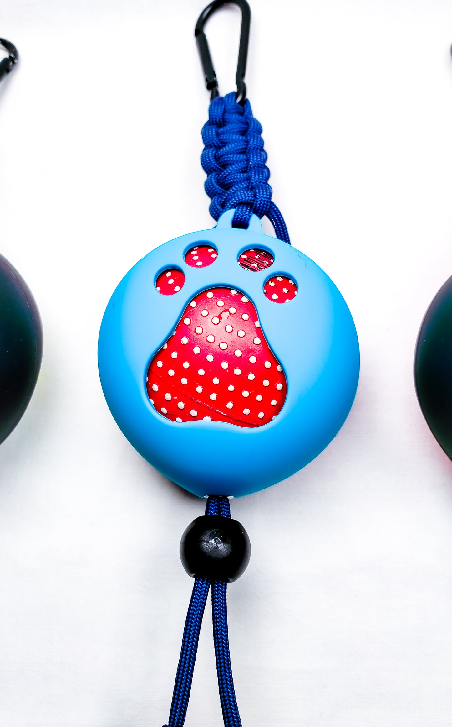 Paracord Ball Holder Blue Kim & Milly's Cords 4 Paws Paracord Handmade Dog Accessories Customizable Made in Germany Shipping worldwide