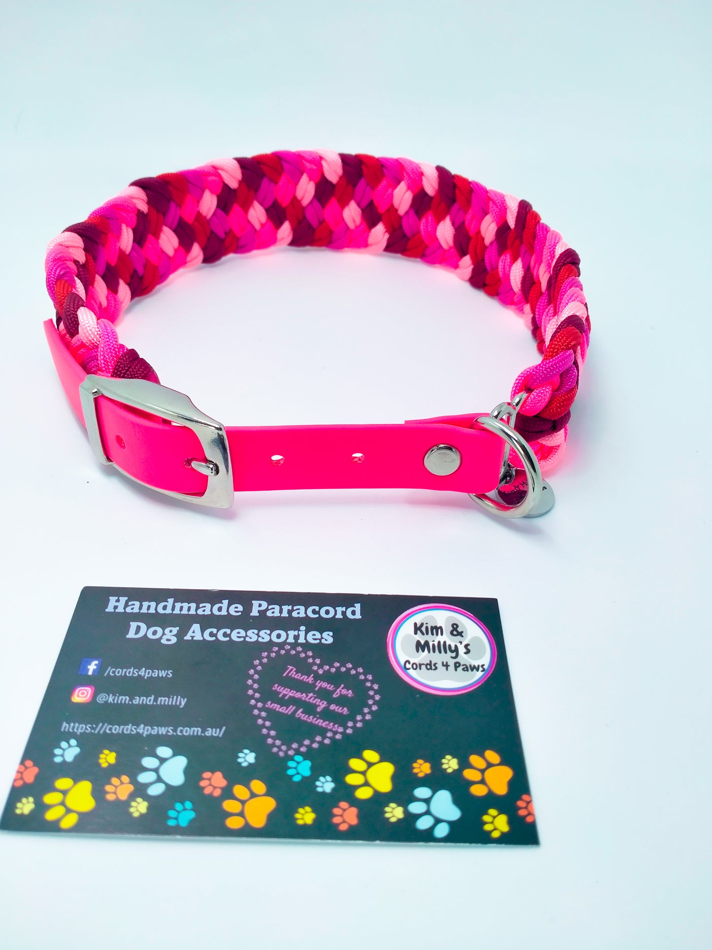Dog Collar - Milly's Rainbow cords4paws Paracord Handmade Dog Accessories Customizable Made in Germany Shipping worldwide
