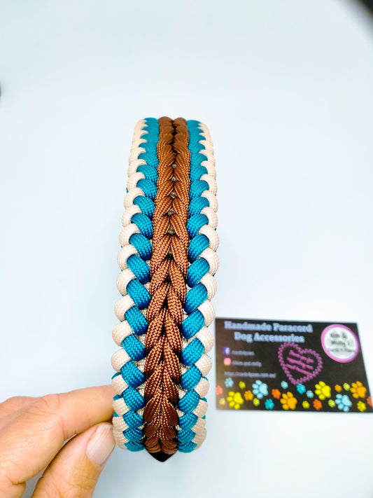 Dog Collar - "Endless Falls" cords4paws Paracord Handmade Dog Accessories Customizable Made in Germany Shipping worldwide