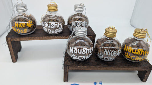 Weihnachtskugeln für Hunde & Katzen – „Nice“ & „Naughty“ - auch personalisierbar